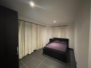 Remarkable 2-bed Apartment in Accra