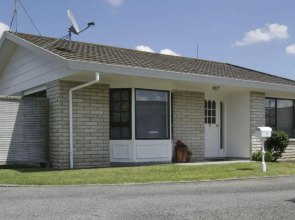 Cambridge River House