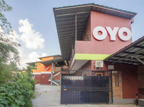 OYO 952 Annisa Syariah Guest House