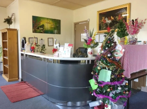 Statesman Motor Inn