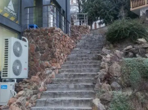 Sandanski Peak Guest Rooms