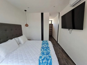 Casa Mexicana Moderna - Piscina Privada