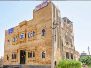 Hotel Thakur Ji Palace
