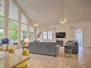 Seguin Home on Lake Placid w/ Boat Dock!