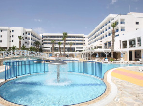 Ascos Coral Beach Hotel