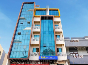 Fabhotel Jalsa Dlx