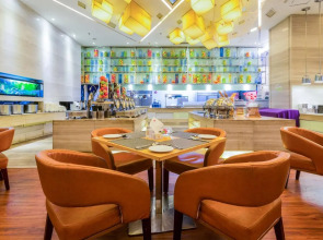 Ramada Plaza Shenzhen North