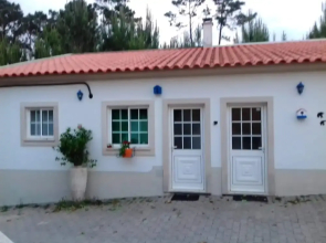 Studio in Nazaré, With Pool Access, Furnished Garden and Wifi - 7 km F