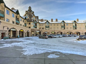 Central Avon Condo: Ski Beaver Creek Resort!
