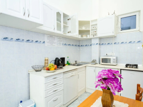 Opera Apartments