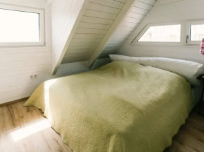 Seehütte Sonnenschilf