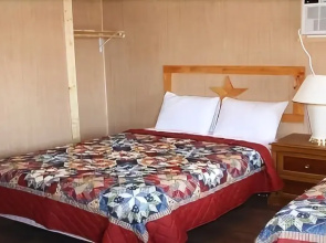 Oasis Lodge