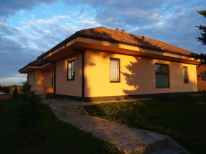 Apartment Larin