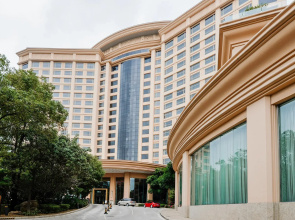 Parklane Hotel