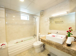 Eden Garden II Hotel