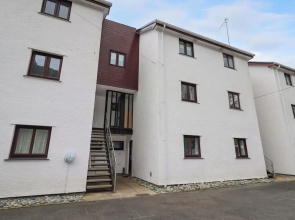 9 Oakley Wharf