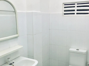 The Beach House Nilaveli