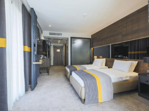 Noax Hotel