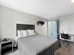 Hotel 365 Bronx