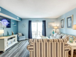 Marylander Condominiums, 90 steps from the beach