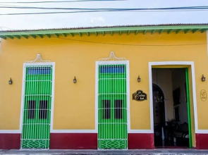 Hotel E La Calesa