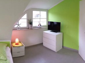 Adlerhorst Modern Retreat