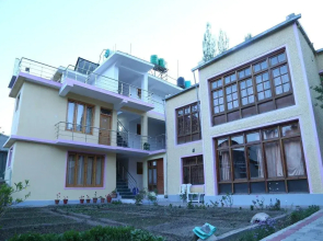 OYO 14558 Magsoom Guest House