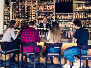 Carlton Square Hotel