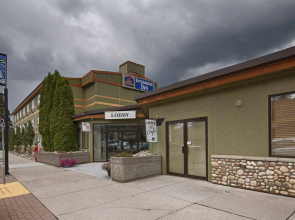 Invermere Inn