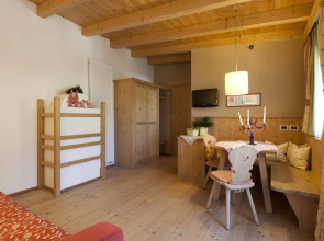 Hotel Mezdì
