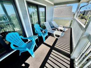 Colony Iv 301 2 Bedroom Condo by RedAwning