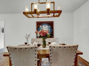 Gorgeous Bluebonnet House With Deck and Fire Pit