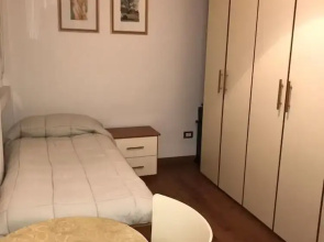Flowers Rooms