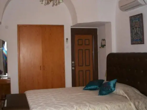 Villa Gold