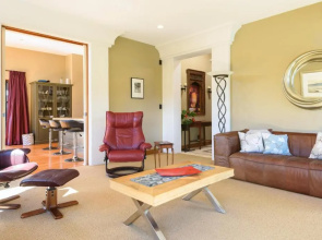 Tuscan Retreat B & B