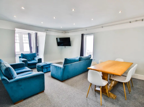 The Penthouse of Palace Court