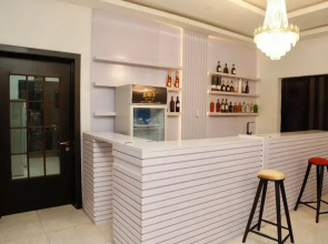 Executive Luxury Room - Sleeps 2 - Pool - Gym