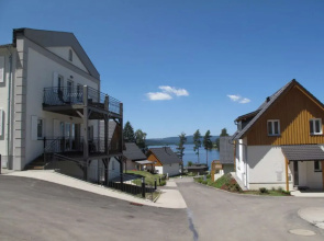 Lakeside Village 13