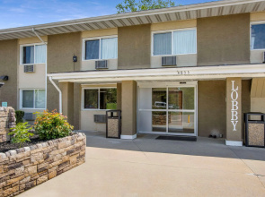 Rodeway Inn & Suites Grand Rapids Southeast