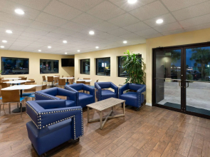 Days Inn by Wyndham Biloxi Beach