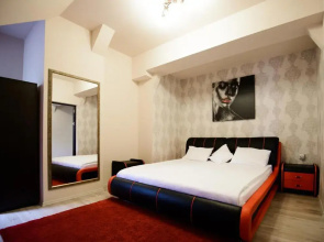 Cetate Residence