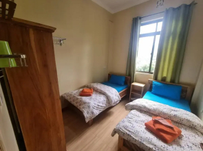 Enjivai Hostel