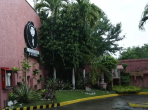 Victoria Court San Fernando Motorist Lodge