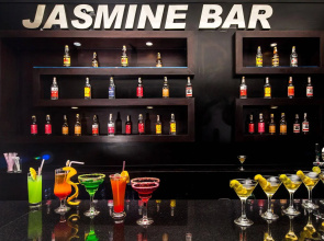 Jasmine Palace Resort & Spa