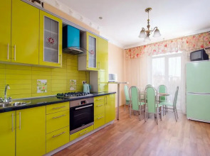 Апартаменты двухкомнатные на проспекте Независимости 44