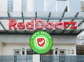 RedDoorz Plus @ Torre De Manuel Residences 1