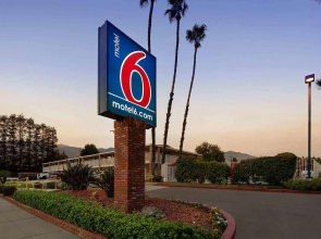 Motel 6 Arcadia, CA - Los Angeles - Pasadena Area