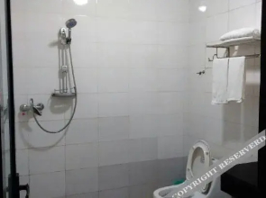 Tongling Yijia Express Hotel