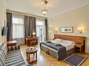 Hotel Astoria Vienna, Curio Collection by Hilton