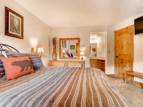 Sawmill Creek Condos by Ski Country Resorts